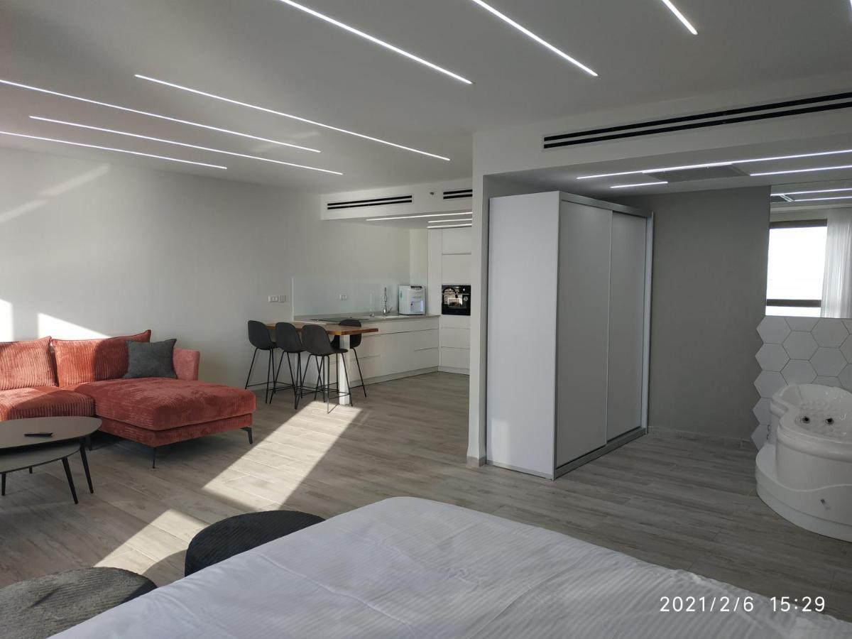 ซีทาวเวอร์ Apartment ไฮฟา ภายนอก รูปภาพ